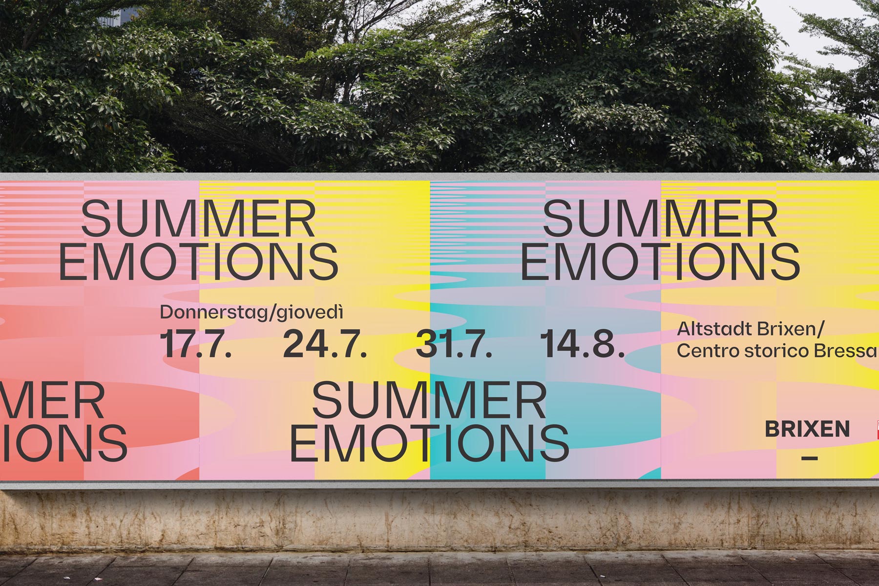 Bunte Plakatwand mit Text 'Summer Emotions', Brixen, Termine: 17.7., 24.7., 31.7., 14.8.